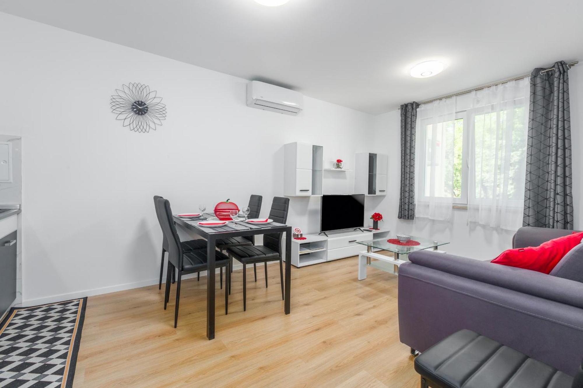 Center Sea Apartment Poreč